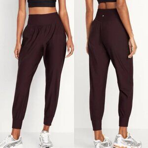 EUC Old Navy Active High-Rise Powersoft Go-Dry Joggers